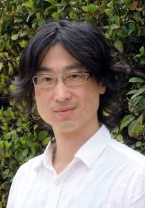 Higashiyama Akira (Taiwán, 1968)